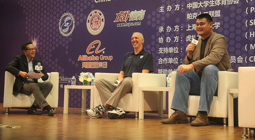 Bill Walton talked about ways to build basketball’s fan base in China with Yao Ming at a major forum during a historic college basketball game between Texas and Washington.